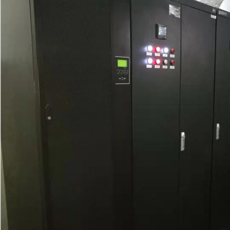 某武警支隊山特200K配置160只理士12V200AH蓄電池投入使用